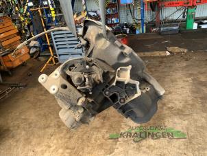 Getriebe van een Opel Zafira (M75) 1.8 16V Ecotec 2007