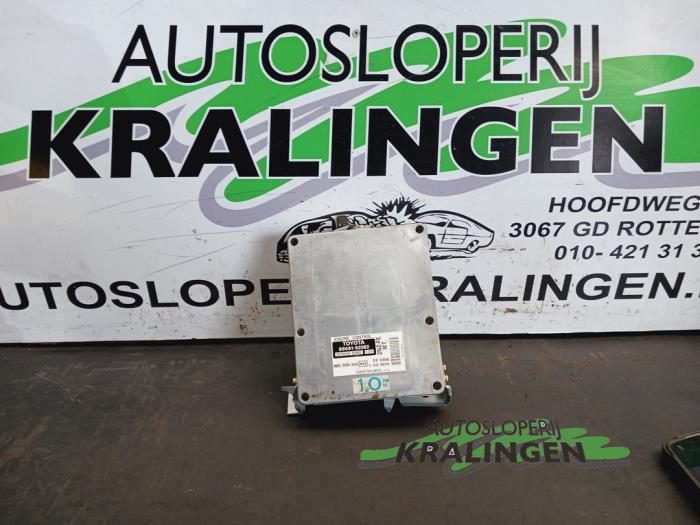 Used Engine management computer Toyota Yaris (P1) 1.3 16V VVT-i Price € 49,98 Margin scheme offered by Autosloperij Kralingen B.V.