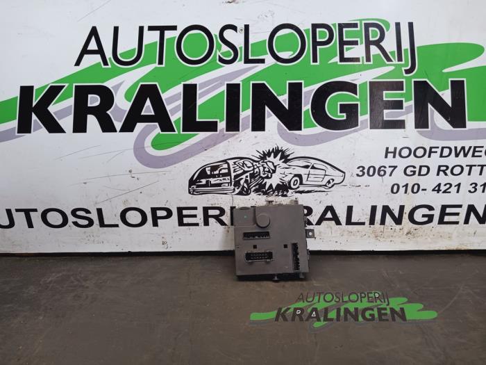 Used Body control computer Renault Twingo II (CN) 1.2 16V Price € 24,98 Margin scheme offered by Autosloperij Kralingen B.V.