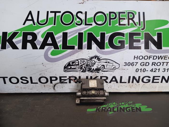 Gebrauchte Wärmetauscher BMW 3 serie Touring (E46/3) 330d 24V Preis € 39,99 Margenregelung angeboten von Autosloperij Kralingen B.V.