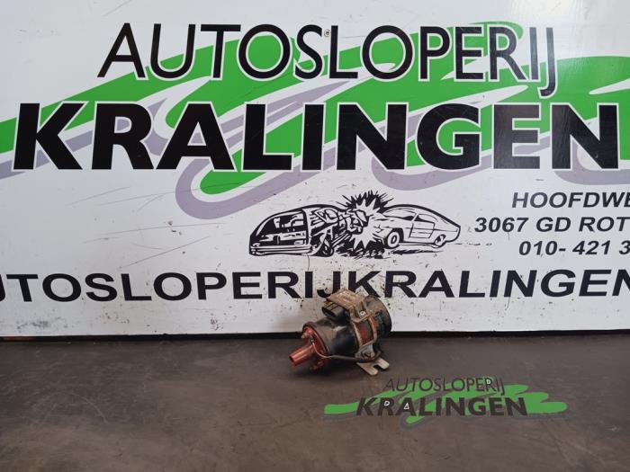 Usagé Bobine Suzuki Alto (SH410) 1.0 GA,GL Prix € 14,97 Règlement à la marge proposé par Autosloperij Kralingen B.V.
