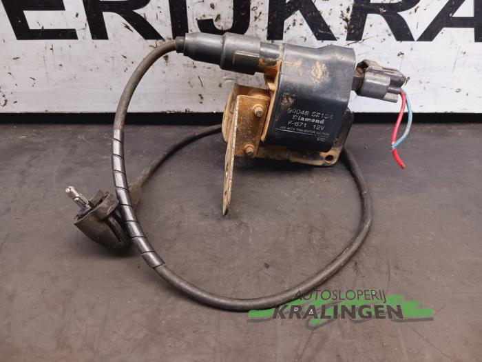 Usagé Bobine Daihatsu Charade (G200/201/202/203/204) 1.3i TX/CX 16V Prix € 9,99 Règlement à la marge proposé par Autosloperij Kralingen B.V.