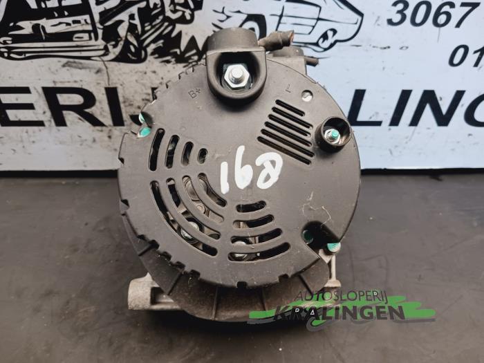 Dynamo van een Mercedes-Benz A (W168) 1.6 A-160 2004