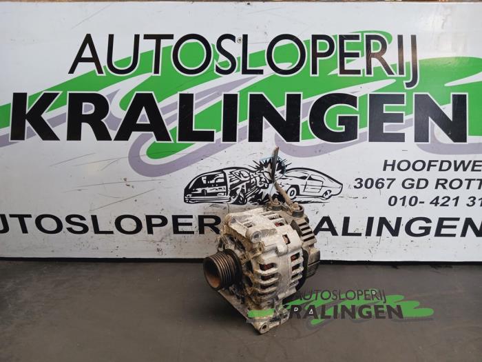Gebrauchte Dynamo Mercedes A (W168) 1.6 A-160 Preis € 24,98 Margenregelung angeboten von Autosloperij Kralingen B.V.