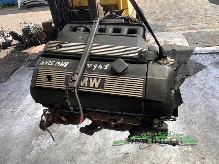 Used Engine BMW 3 serie (E46/2) 323 Ci 24V Price on request offered by Autosloperij Kralingen B.V.