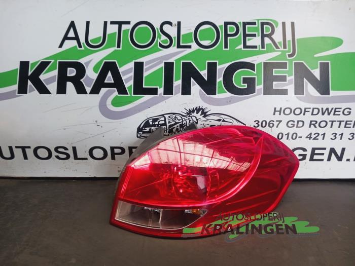Begagnade Baklykta, höger Renault Clio III Estate/Grandtour (KR) 1.2 16V TCE 100 Pris € 29,98 Marginaltabell erbjuds av Autosloperij Kralingen B.V.