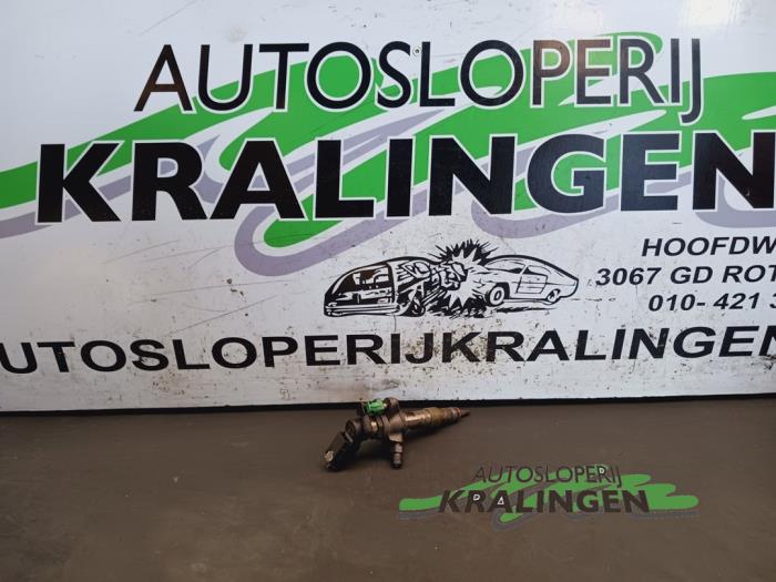 Usagé Injecteurs Ford Mondeo IV Wagon 1.6 TDCi 16V Prix € 149,99 Règlement à la marge proposé par Autosloperij Kralingen B.V.
