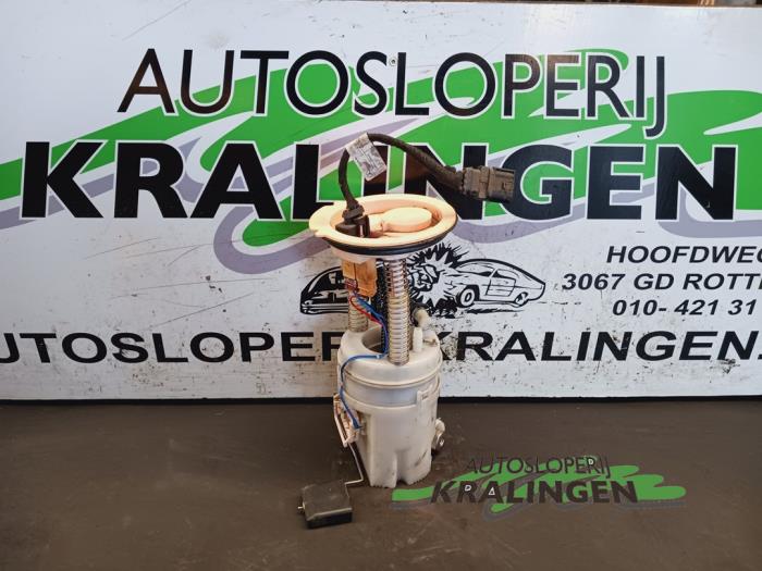 Gebrauchte Benzinpumpe Mercedes B (W245) 1.7 B-170 16V Preis € 49,99 Margenregelung angeboten von Autosloperij Kralingen B.V.