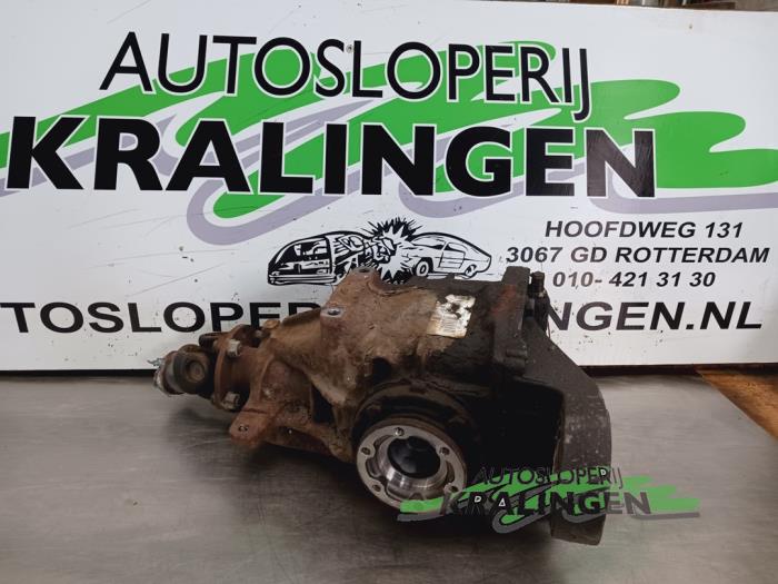 Gebrauchte Differential hinten BMW 3 serie Compact (E36/5) 316i Preis auf Anfrage angeboten von Autosloperij Kralingen B.V.