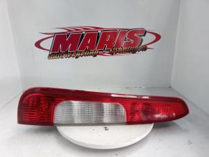 Used Taillight, left Ford Focus 2 2.0 16V Price € 25,00 Margin scheme offered by Autosloopbedrijf gebr. Maris
