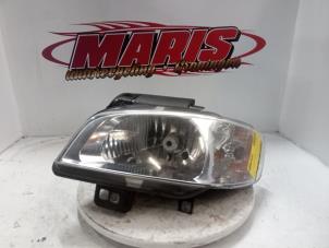 Used Headlight, left Seat Cordoba Vario (6K5) 1.4 16V Price € 25,00 Margin scheme offered by Autosloopbedrijf gebr. Maris