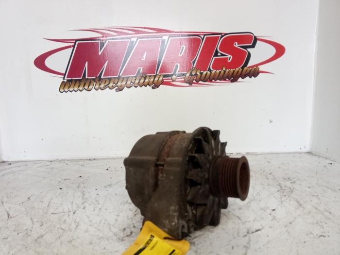 Gebrauchte Dynamo Mercedes E (W124) 2.0 200 Preis € 35,00 Margenregelung angeboten von Autosloopbedrijf gebr. Maris