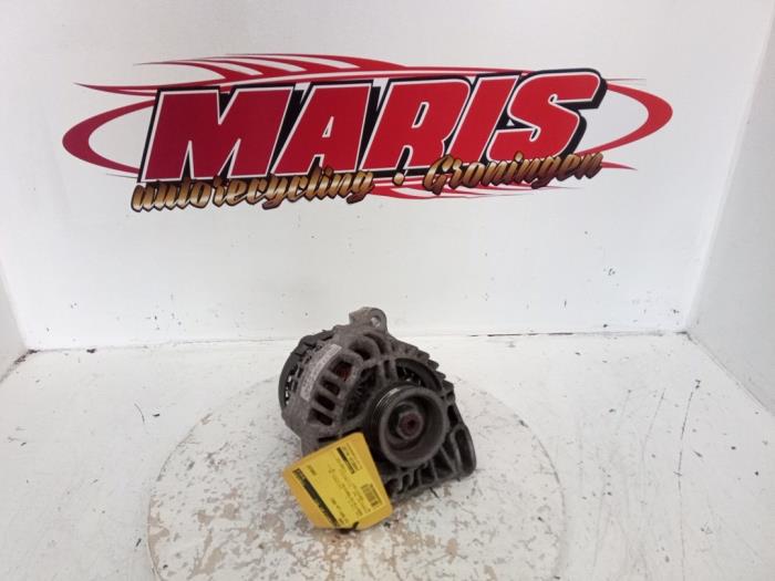 Begagnade Dynamo Fiat Punto II (188) 1.2 16V Pris € 25,00 Marginaltabell erbjuds av Autosloopbedrijf gebr. Maris