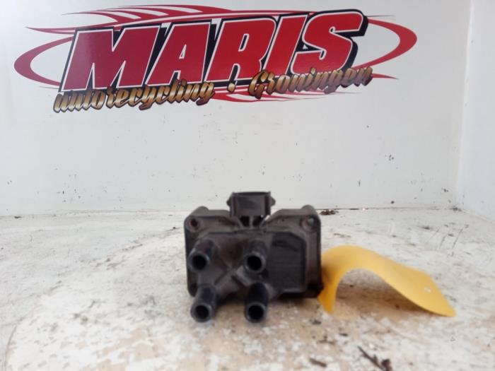 Usagé Bobine Ford Focus 1 Wagon 1.8 16V Prix € 15,00 Règlement à la marge proposé par Autosloopbedrijf gebr. Maris