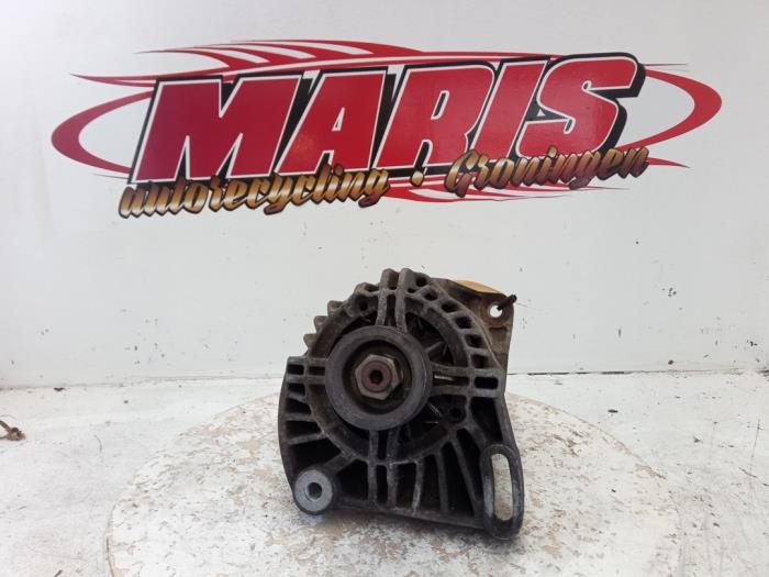 Begagnade Dynamo Fiat Punto II (188) 1.2 60 S Pris € 25,00 Marginaltabell erbjuds av Autosloopbedrijf gebr. Maris