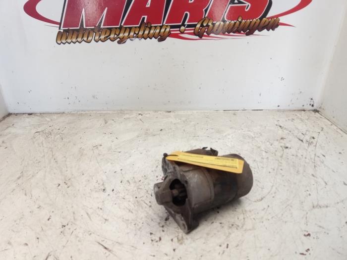 Begagnade Startmotor Renault Clio II (BB/CB) 1.4 Pris € 30,00 Marginaltabell erbjuds av Autosloopbedrijf gebr. Maris