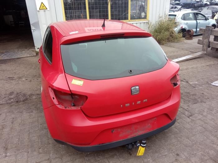 Begagnade Baklucka Seat Ibiza IV SC (6J1) 1.2 12V Pris € 60,00 Marginaltabell erbjuds av Autosloopbedrijf gebr. Maris