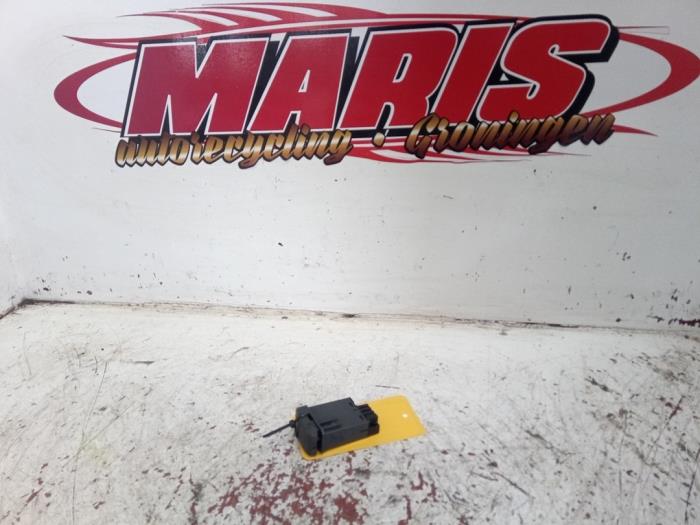 Fog light switch