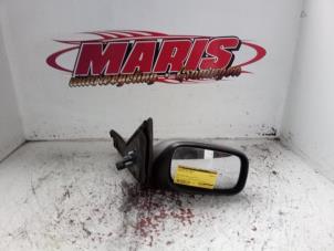 Usados Retrovisor externo derecha Saab 9-5 Estate (YS3E) 2.3 Turbo 16V Aero TS Precio € 25,00 Norma de margen ofrecido por Autosloopbedrijf gebr. Maris