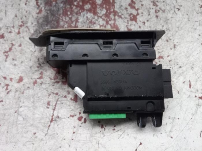 Electric window switch Volvo V70 2.4 D 20V - 31334466