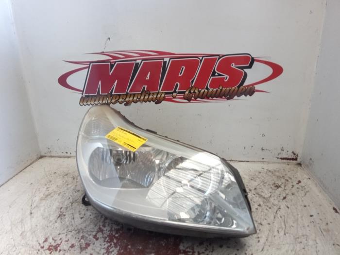Gebrauchte Scheinwerfer rechts Citroen C5 II Break (RE) 2.0 16V Preis € 55,00 Margenregelung angeboten von Autosloopbedrijf gebr. Maris