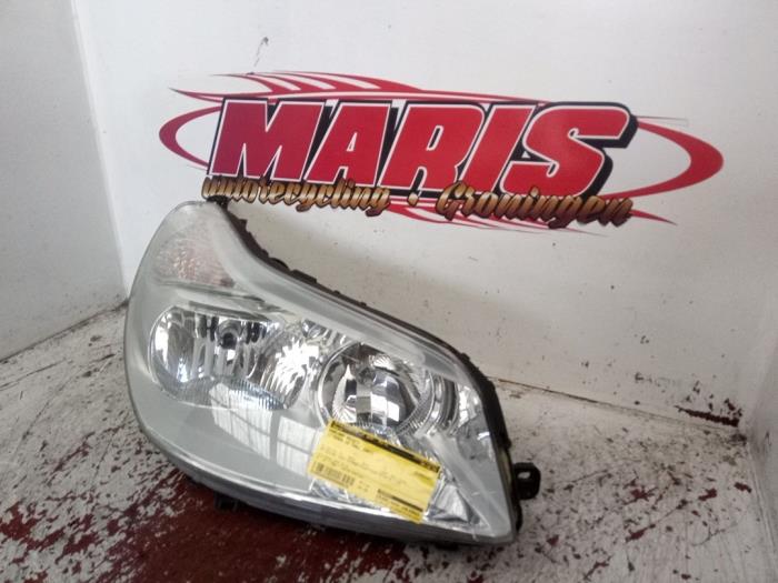 Gebrauchte Scheinwerfer rechts Citroen C5 II Berline (RC) 1.8 16V Preis € 35,00 Margenregelung angeboten von Autosloopbedrijf gebr. Maris