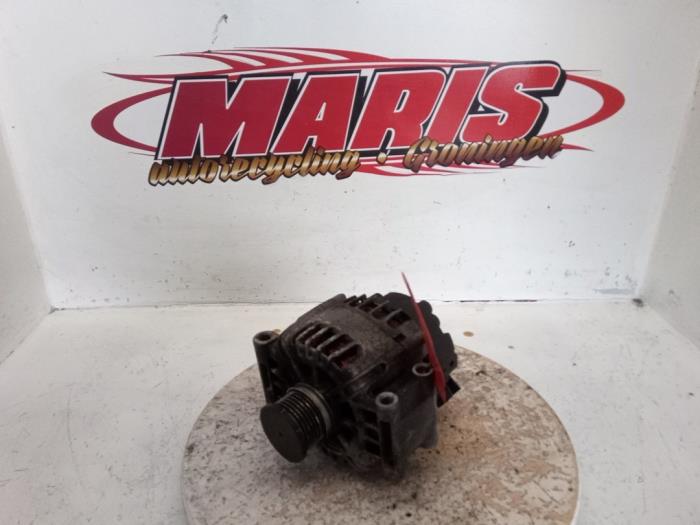 Gebrauchte Dynamo Peugeot 3008 I (0U/HU) 1.6 16V THP 155 Preis € 50,00 Margenregelung angeboten von Autosloopbedrijf gebr. Maris