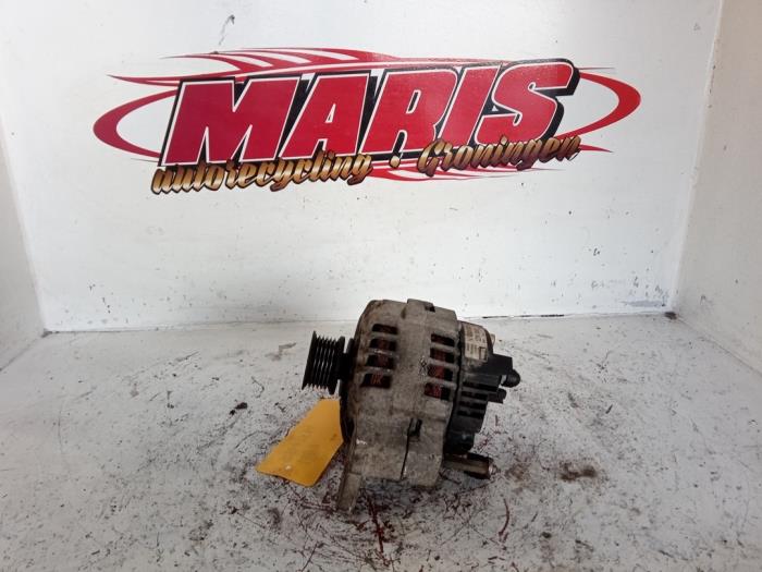 Begagnade Dynamo Volkswagen Lupo (6X1) 1.0 MPi 50 Pris € 25,00 Marginaltabell erbjuds av Autosloopbedrijf gebr. Maris