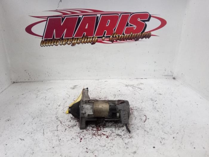 Gebrauchte Anlasser Toyota Yaris (P1) 1.3 16V VVT-i Preis € 30,00 Margenregelung angeboten von Autosloopbedrijf gebr. Maris