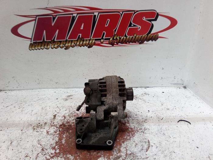 Begagnade Dynamo Citroen C2 (JM) 1.1 Pris € 30,00 Marginaltabell erbjuds av Autosloopbedrijf gebr. Maris