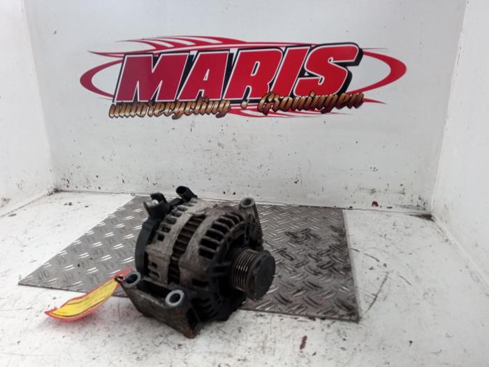 Begagnade Dynamo Ford Mondeo IV Wagon 2.0 16V Pris € 35,00 Marginaltabell erbjuds av Autosloopbedrijf gebr. Maris