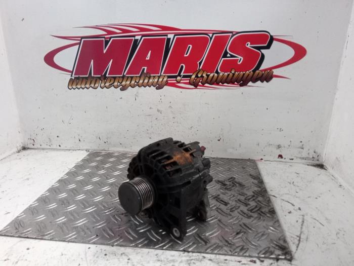 Usagé Dynamo Renault Megane III Grandtour (KZ) 1.5 dCi 110 Prix € 40,00 Règlement à la marge proposé par Autosloopbedrijf gebr. Maris