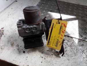 Pompe ABS d'un Honda Civic (FA/FD) 1.3 Hybrid 2008