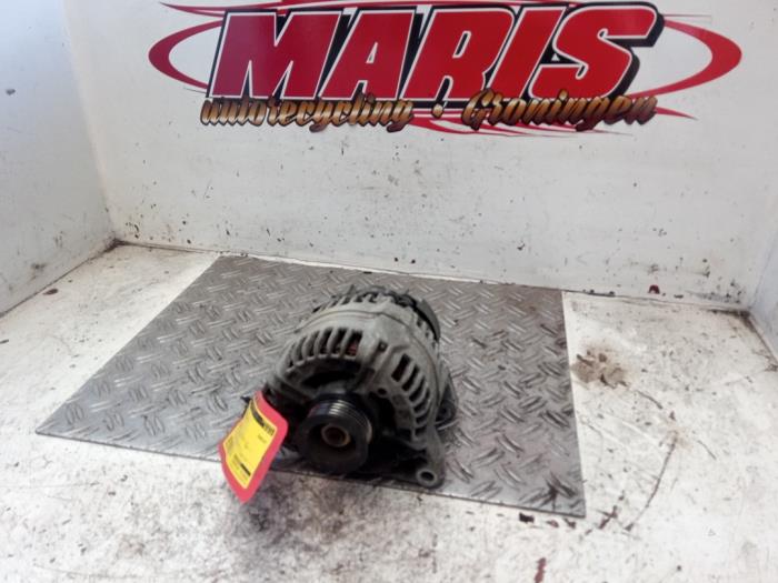 Usagé Dynamo Opel Corsa D 1.0 Prix € 25,00 Règlement à la marge proposé par Autosloopbedrijf gebr. Maris
