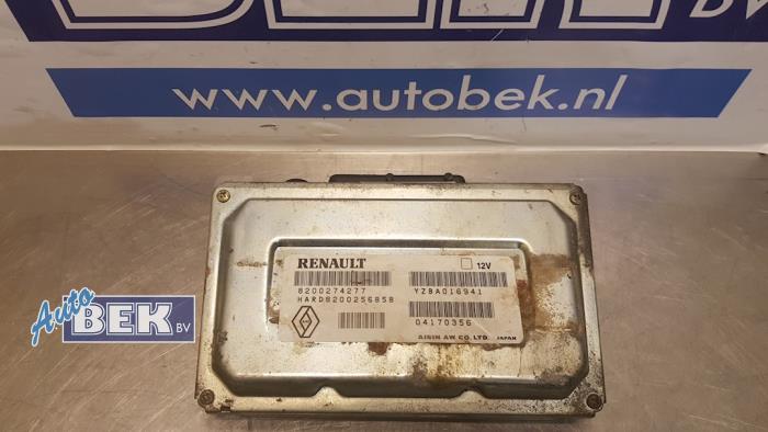 Used Automatic gearbox computer Renault Espace (JK) 2.0 16V Turbo Price € 25,50 Margin scheme offered by Auto Bek