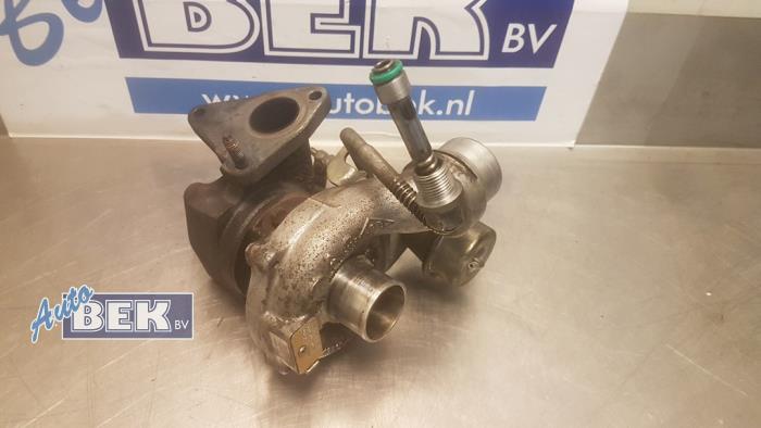 Turbo from a Nissan Note (E11) 1.5 dCi 86 2009