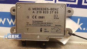 Usados Amplificador de antena Mercedes S (W221) 3.0 S-320 CDI 24V Precio € 45,00 Norma de margen ofrecido por Auto Bek