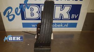 Used Accelerator pedal Mercedes C-Klasse Price € 27,00 Margin scheme offered by Auto Bek