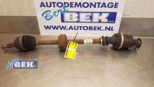 Usagé Arbre de transmission avant droit Renault Twingo II (CN) 1.2 Prix € 20,00 Règlement à la marge proposé par Auto Bek