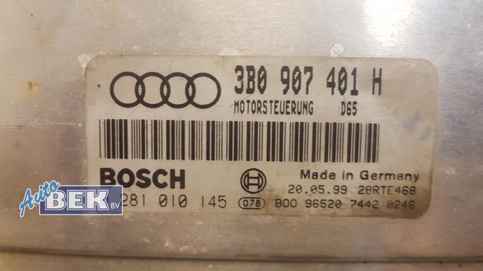 Engine management computer from a Volkswagen Passat Variant (3B5) 2.5 TDI V6 24V 1999