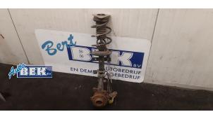 Used Front shock absorber rod, left Renault Clio IV Estate/Grandtour (7R) 1.5 Energy dCi 90 FAP Price € 65,00 Margin scheme offered by Auto Bek