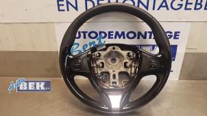 Used Steering wheel Renault Clio IV Estate/Grandtour (7R) 1.5 Energy dCi 90 FAP Price € 115,00 Margin scheme offered by Auto Bek
