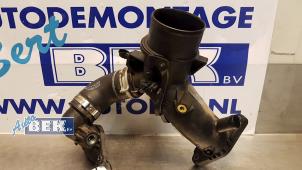 Used Air intake hose Renault Clio IV Estate/Grandtour (7R) 1.5 Energy dCi 90 FAP Price € 35,00 Margin scheme offered by Auto Bek