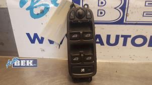 Used Multi-functional window switch Volvo V50 (MW) 2.0 D 16V Price € 45,00 Margin scheme offered by Auto Bek