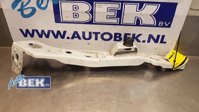 Begagnade Front Renault Megane III Grandtour (KZ) 1.5 dCi 110 Pris € 10,00 Marginaltabell erbjuds av Auto Bek
