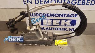 Usados Palanca de cambios Volkswagen Golf VI (5K1) Precio € 70,00 Norma de margen ofrecido por Auto Bek