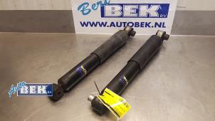 Used Shock absorber kit Renault Scenic Price € 30,00 Margin scheme offered by Auto Bek