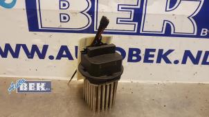 Used Heater resistor Mercedes Sprinter 3,5t (906.73) 316 CDI 16V Price € 35,00 Margin scheme offered by Auto Bek