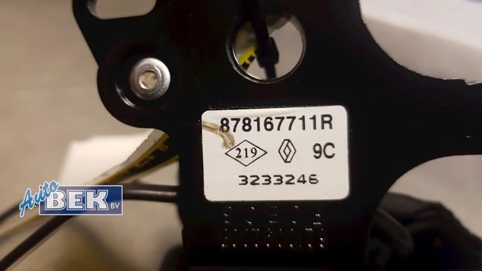 Wtyk pasa bezpieczenstwa prawy tyl z Renault Clio IV (5R) 1.6 Turbo 16V RS 200 EDC 2015