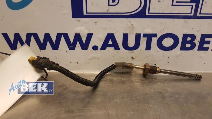 Usagé Sensor température d’échappement Mercedes E (W212) E-200 CDI 16V BlueEfficiency,BlueTEC Prix € 17,50 Règlement à la marge proposé par Auto Bek